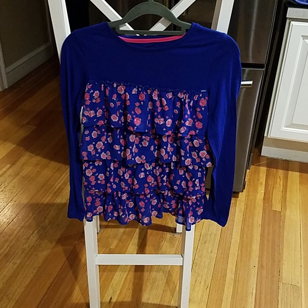 Girls ruffled front top